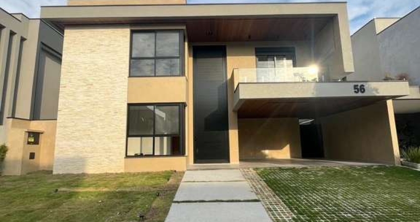Casa de luxo à venda no Condomínio Jardim do Golfe 2 ( todos ambientes planejados, eletrodomésticos e elevador)