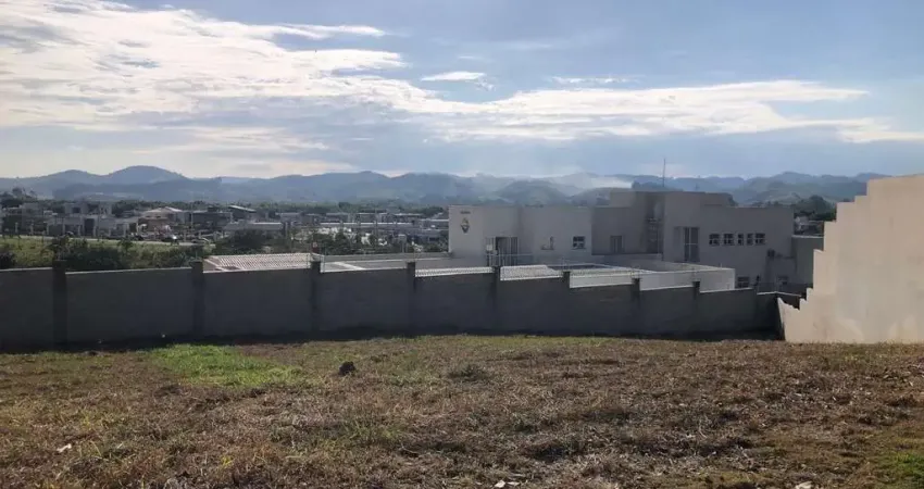 Terreno em Declive Quadra W - Cond. Mônaco no Urbanova