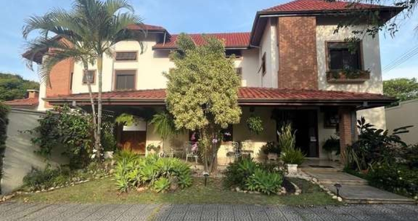 Condomínio Aquarius II casa com 575m2 construídos - avalia troca com apartamento