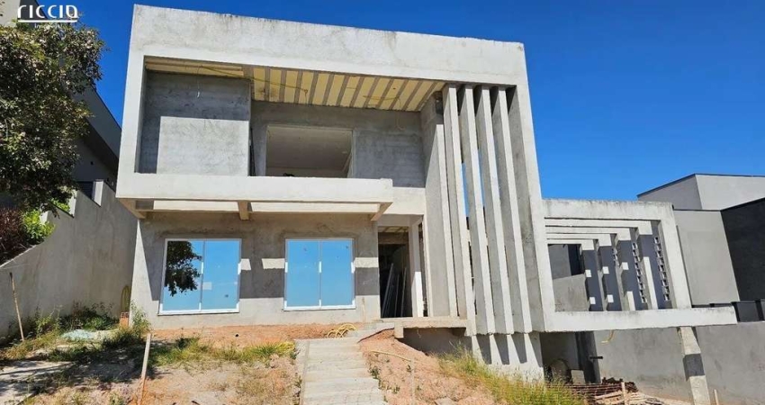Casa de alto padrão à venda no Colinas do Paratehy Norte
