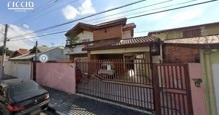 Casa com 5 quartos à venda na Vila Betânia, São José dos Campos 
