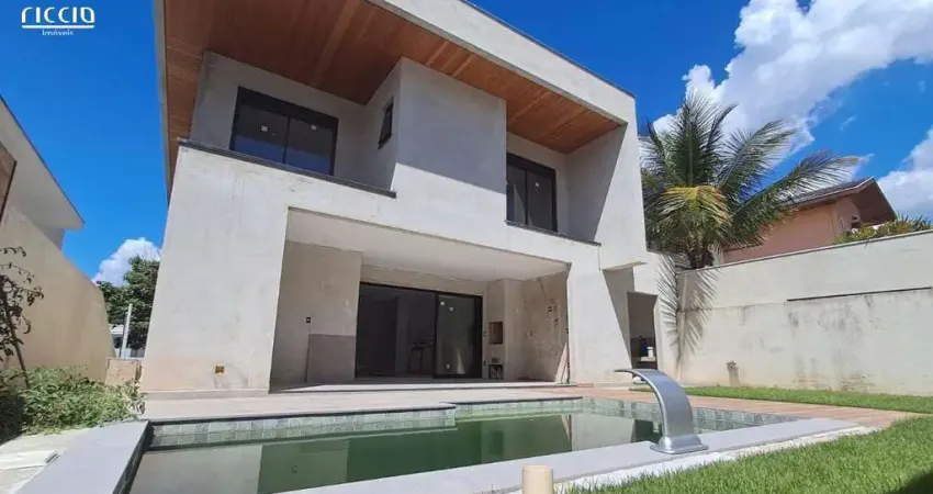 Sobrado em fase final de obra - 3 suítes, área gourmet e piscina