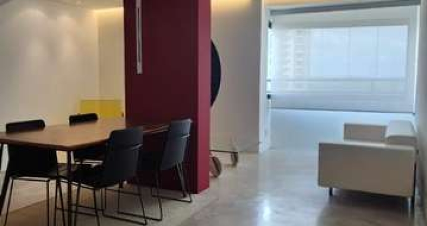 Apto Studio Frente para praca, 50 m², 1 suite, 1 vaga