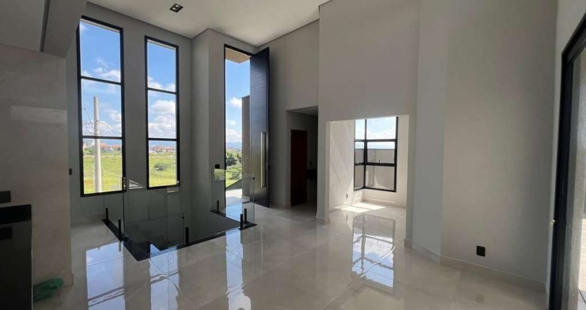 Casa alto padrão a venda no condomínio Santa Mônica/Caçapava, com 3 suítes.