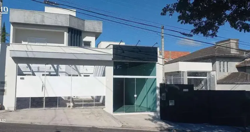 Lindo Sobrado à Venda em Jacareí - Oportunidade Única!
