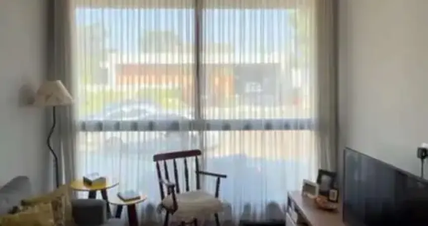 Casa no terras do vale com 04 dormitorios e com terreno de 400 metros