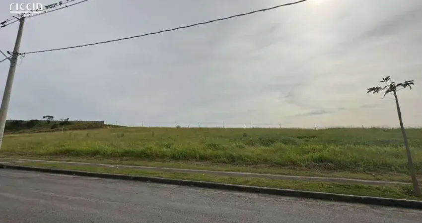 Terreno a venda com 819,24 m² no Condomínio Recanto da Baronesa, Zona Sul de São José dos Campos