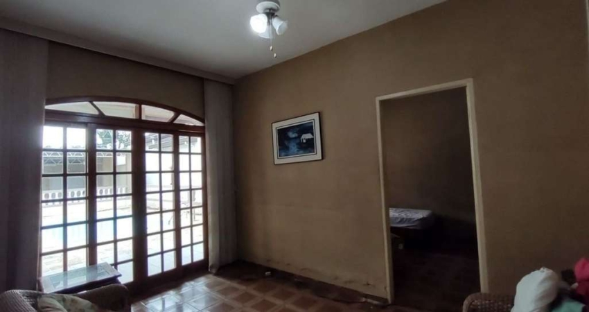 Casa à venda com 4 dormitórios no Bosque dos Eucaliptos  em São José dos Campos