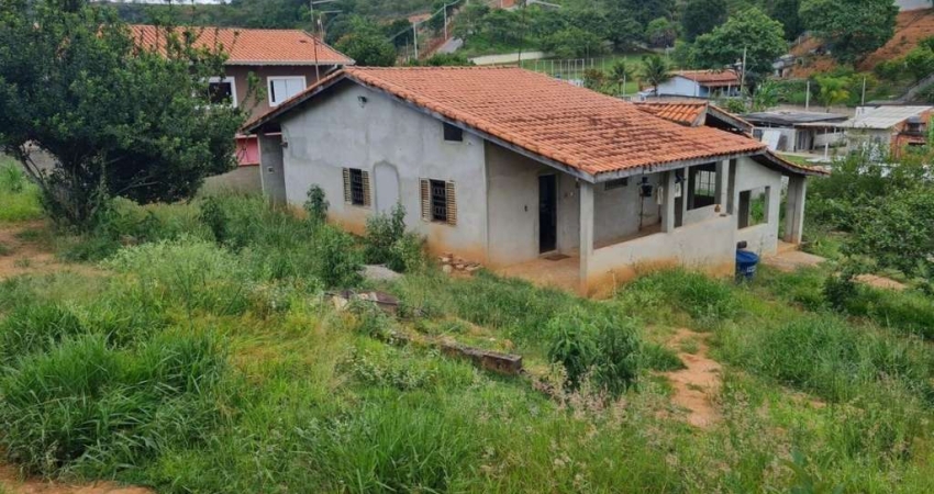 Chácara à venda 2500m² no Jardim Santa Cecília II em São José dos Campos