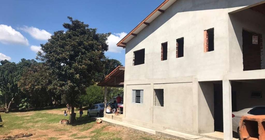 Casa em terreno de 991m² no Bom Retiro em São José dos Campos