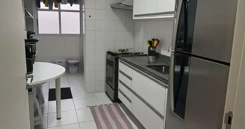 Apartamento no Edificio Residencial Adriatico - Parque Industrial.