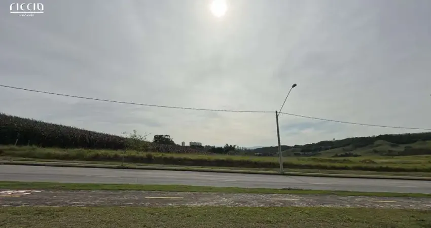 ÁREA comercial com 7.403,99m² para prédio residencial à venda no Recanto da Baronesa Jardim Portugal, SJCampos