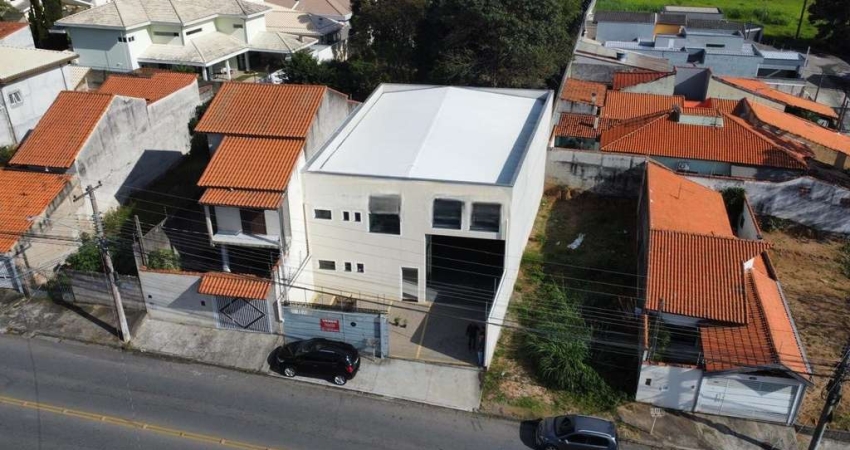 Barracão / Galpão / Depósito à venda no Jardim Altos de Santana II, Jacareí 