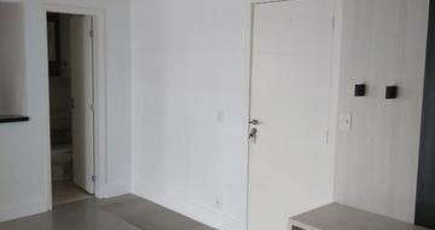 Apartamento no Edifício Pátio Condomínio Clube, Jardim Aquárius.