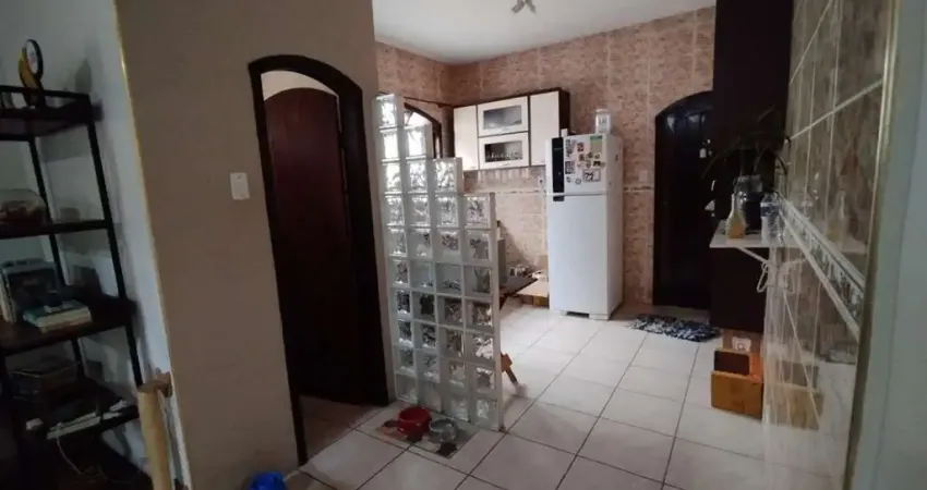 Casa no Jardim das Industrias com 3 dormitórios sendo 1 suite