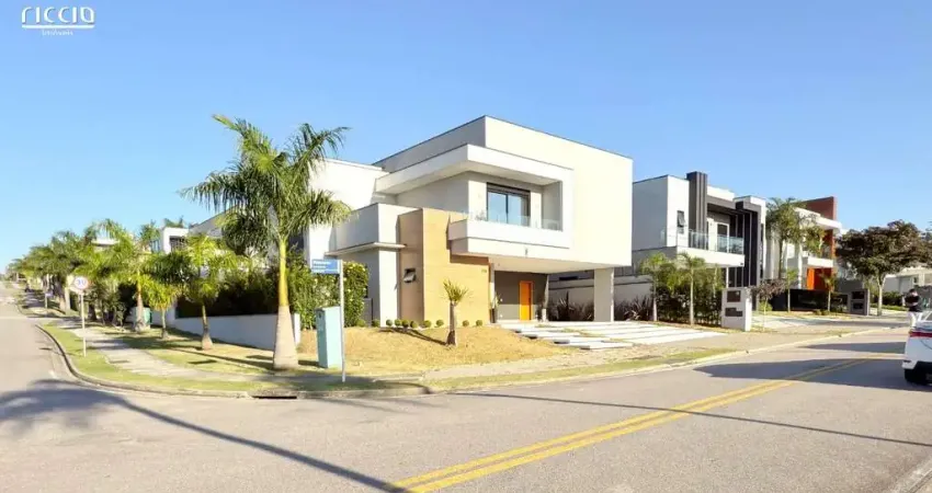 Casa à venda no Alphaville 2 São José dos Campos - 5 suítes, piscina - 4 Vagas, 460 m² Constr. e 523 m² Terreno