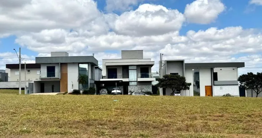 Terreno em condomínio fechado à venda no Loteamento Floresta, São José dos Campos 