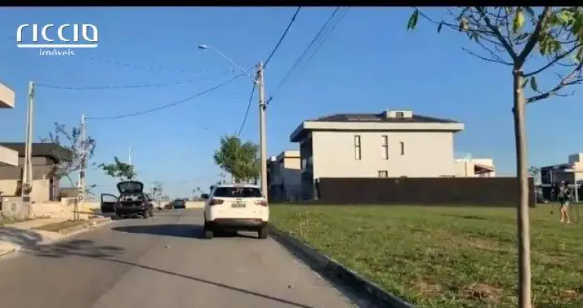 Terreno a venda no condomínio vereda dos campos com 250m, leve declive