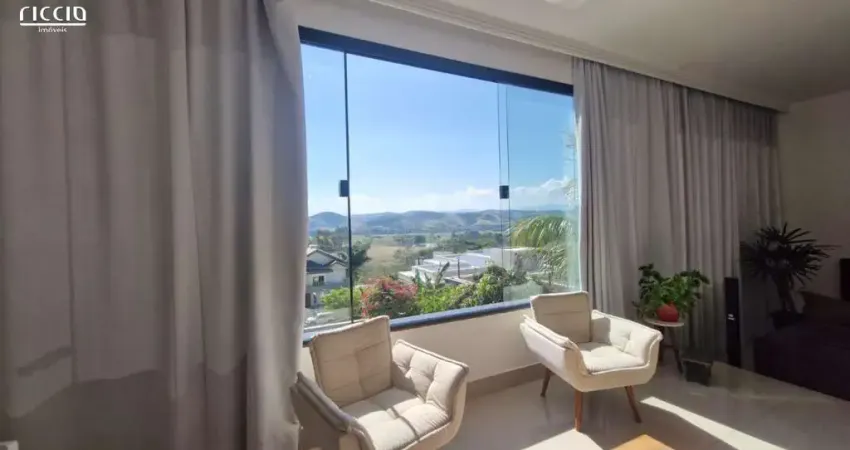 Sobrado a venda no condomínio jaguary - urbanova com 5 suítes, vista livre