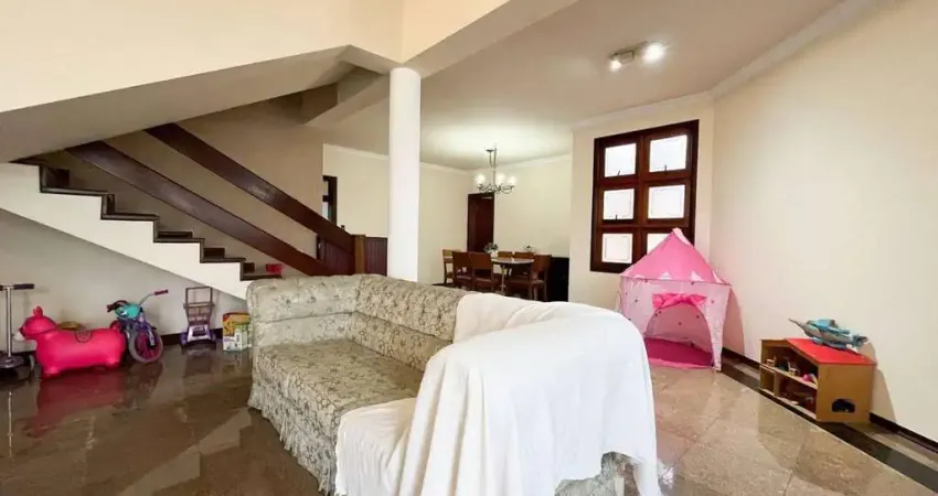 Sobrado a venda no condomínio aquarius ii com 340m² - 4 dormitórios/ 2 suítes