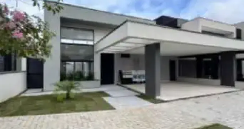 Casa térrea no condomínio reserva aruanã bairro floresta com 165m, 3 dormitórios, 3 suítes