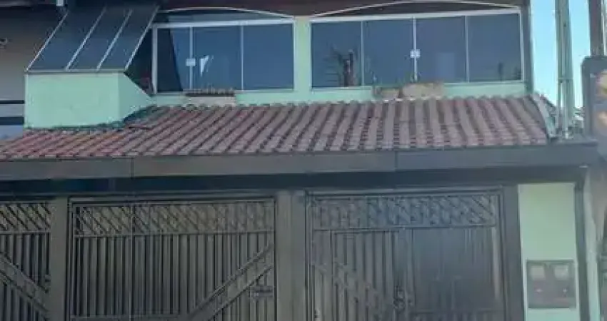 Sobrado no bairro do terras do sul com salão comercial no piso térreo.