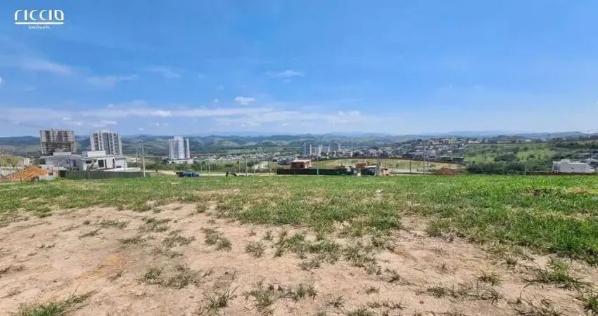 Terreno em aclive no condominio - terras alpha urbanova quadra g1