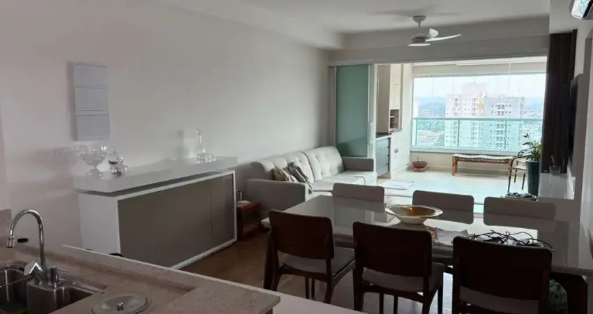 Apartamento a venda no Edifício Barão Palace- Jacareí/SP, com 3 dormitórios, sendo 1 suíte, andar alto.