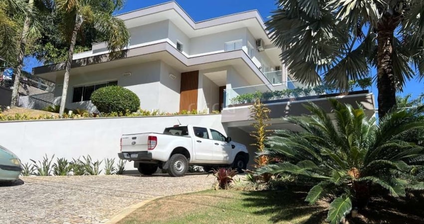 Cond. Mirante do Vale - Casa com 4 dormitórios sendo 2 Suites à venda, 500 m² de construção e 1.250 m2 de terreno, Cond. Mirante do Vale - Jacareí/SP