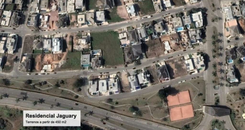 OPORTUNIDADE - Terreno à venda Urbanova, 450 m² Quadra J -  Sem vizinhos de frente em aclive no Cond. Jaguary São José dos Campos/SP
