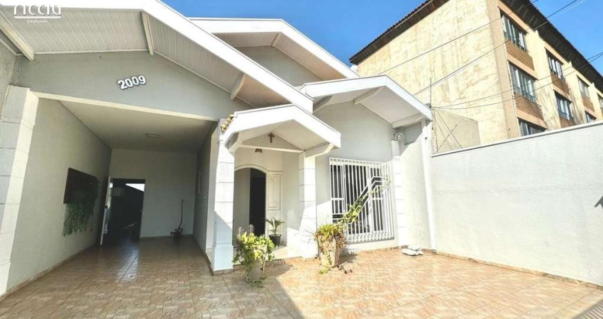 Linda casa no Jardim Satélite