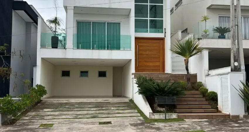 Casa de alto padrão com espaço gourmet e jacuzzi no condomínio bella città