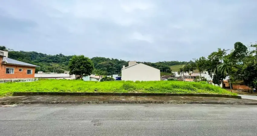Terreno à venda no São Luís, Jaraguá do Sul 