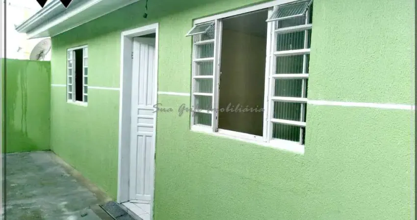 Casa com 2 quartos para alugar na Rua Rio Iriri, 138, Bairro Alto, Curitiba