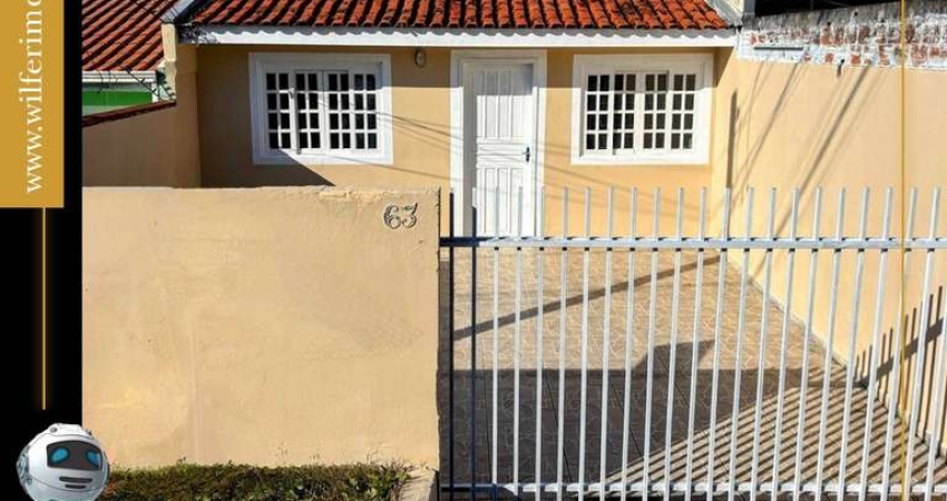 Casa com 2 quartos à venda na Rua Varsóvia, 63, Rio Verde, Colombo
