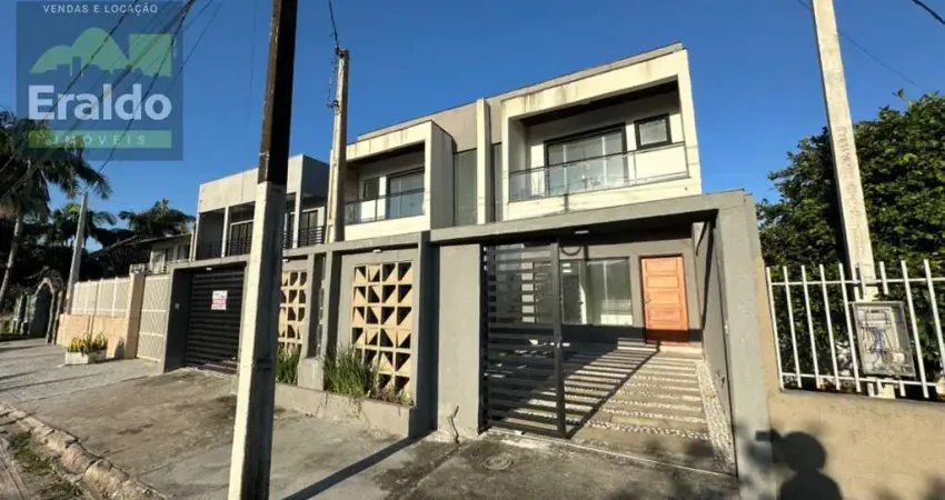 Casa com 3 quartos à venda na Rua das Rosas, 106, Balneário Flórida, Matinhos