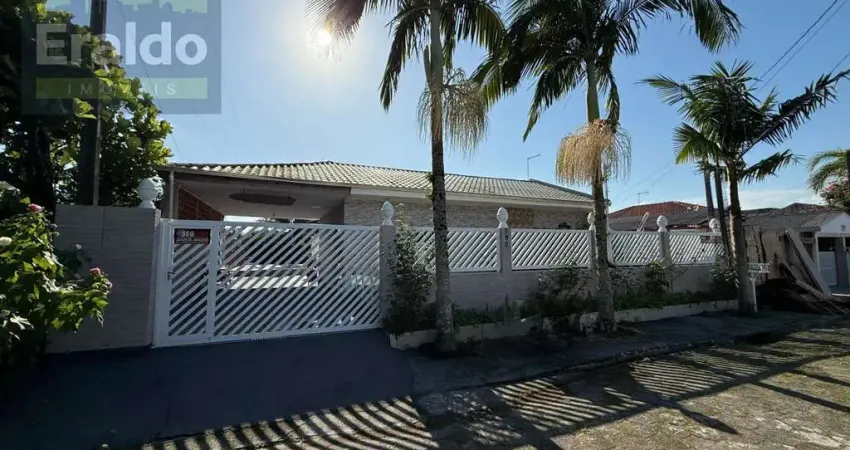 Casa com 4 quartos à venda na Rua Amsterdã, 398, Costa Azul, Matinhos