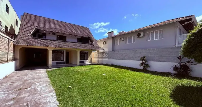 Casa com 5 quartos à venda na Rua Rio Negro, 51, Caiobá, Matinhos