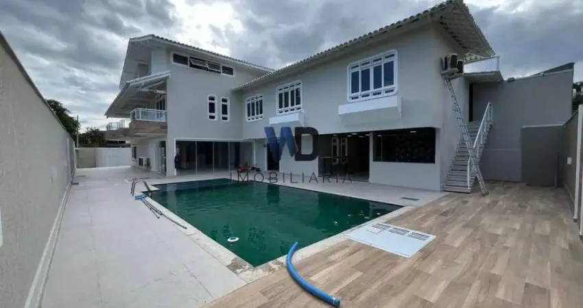 Casa com 7 quartos à venda na Rua Professor Abel de Oliveira, Camboinhas, Niterói