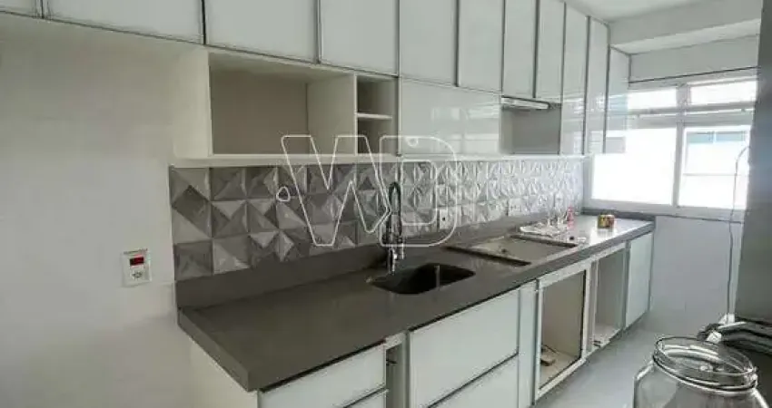 Vendo lindo apartamento com armários planejados nos quartos e cozinha