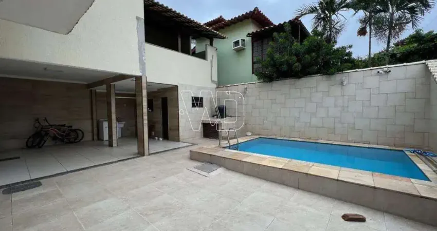 Casa com 4 quartos à venda na Avenida Doutor Acúrcio Torres, Piratininga, Niterói