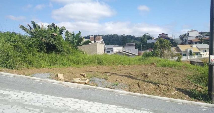 Terreno à venda no Itoupavazinha, Blumenau 
