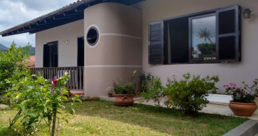Casa com 4 quartos à venda no Velha, Blumenau 