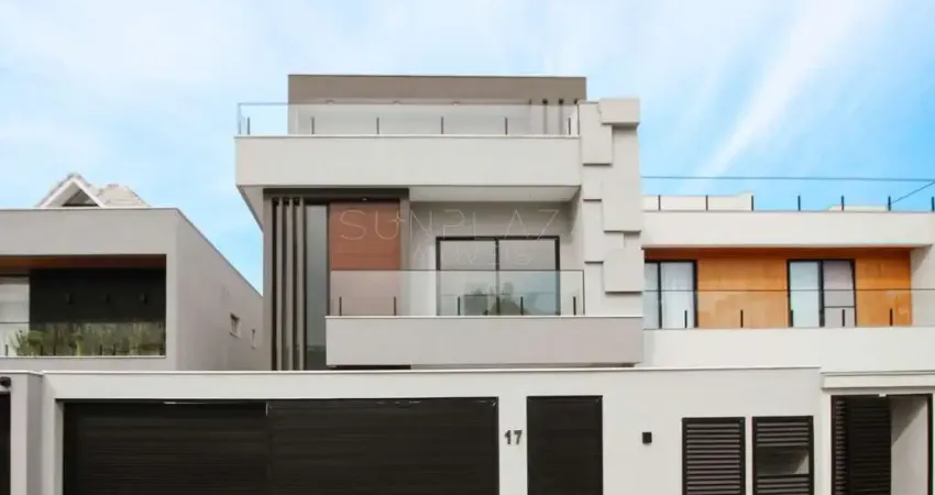 Casa com 5 suítes sendo 1 terréa no Recreio dos Bandeirantes, 1 locação