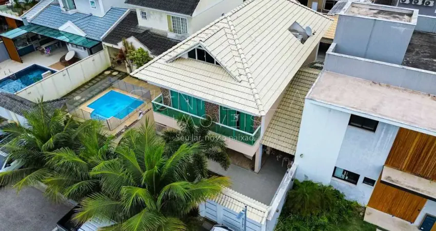 Casa Triplex de Alto Padrão no Condomínio SandLake – 264m²- 4 quartos (3 suítes ) - Recreio dos Bandeirantes
