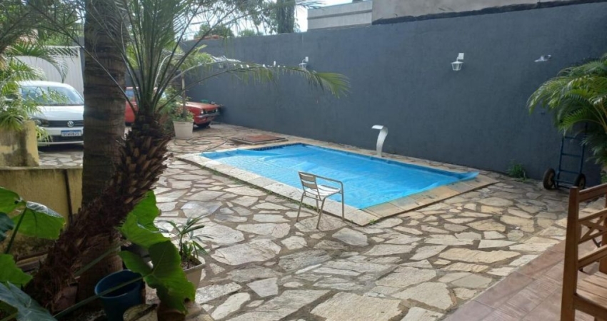 Casa em condomínio fechado com 3 quartos à venda na Conjunto SHA Conjunto 5 Chácara 49, Setor Habitacional Arniqueira (Águas Claras), Brasília