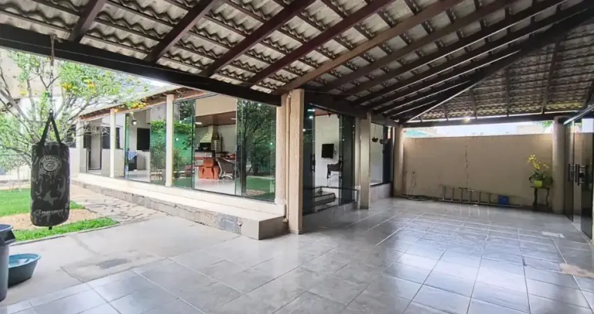 Casa em condomínio fechado com 6 quartos à venda na Conjunto SHA Conjunto 5 Chácara 107, Setor Habitacional Arniqueira (Águas Claras), Brasília