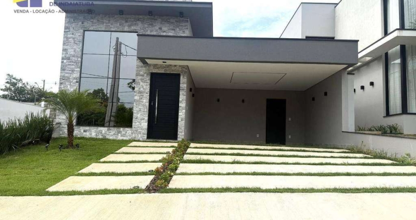 Casa Térrea em Condomínio Fechado, Alto Padrão, 03 suítes, área gourmet, piscina.