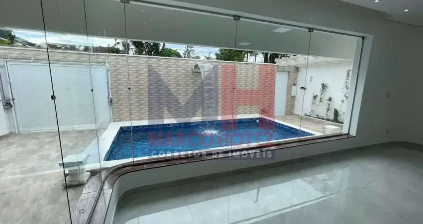 Casa com 3 dorms, Canto do Forte, Praia Grande - R$ 2.5 mi, Cod: 205996