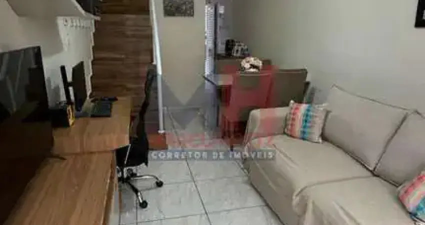 Sobrado de Condomínio com 2 quartos, Guilhermina, Praia Grande - R$ 430 mil, Cod: 207058